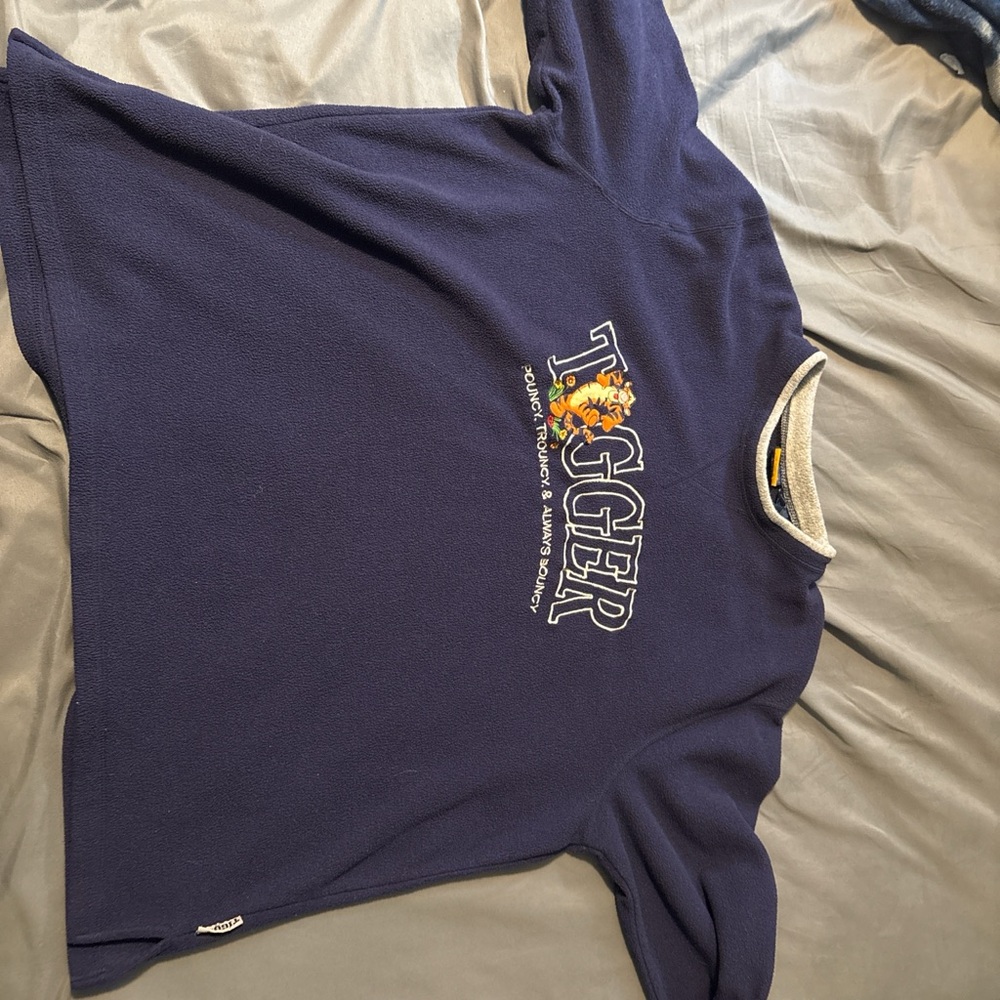 Carbon Navy Blue Garment